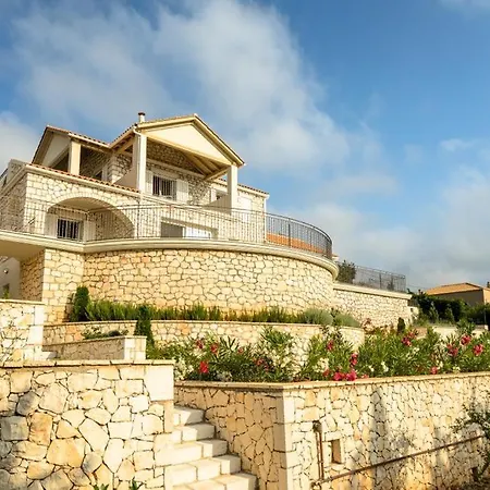 Villa Gionis
